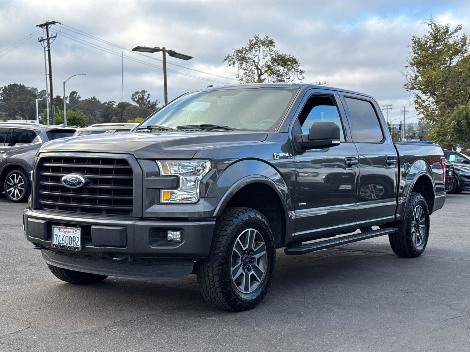 2016 Ford F-150 XLT photo 4