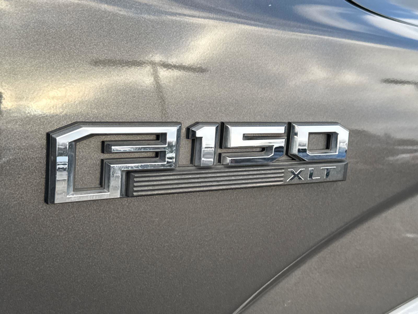 2016 Ford F-150 XLT photo 8