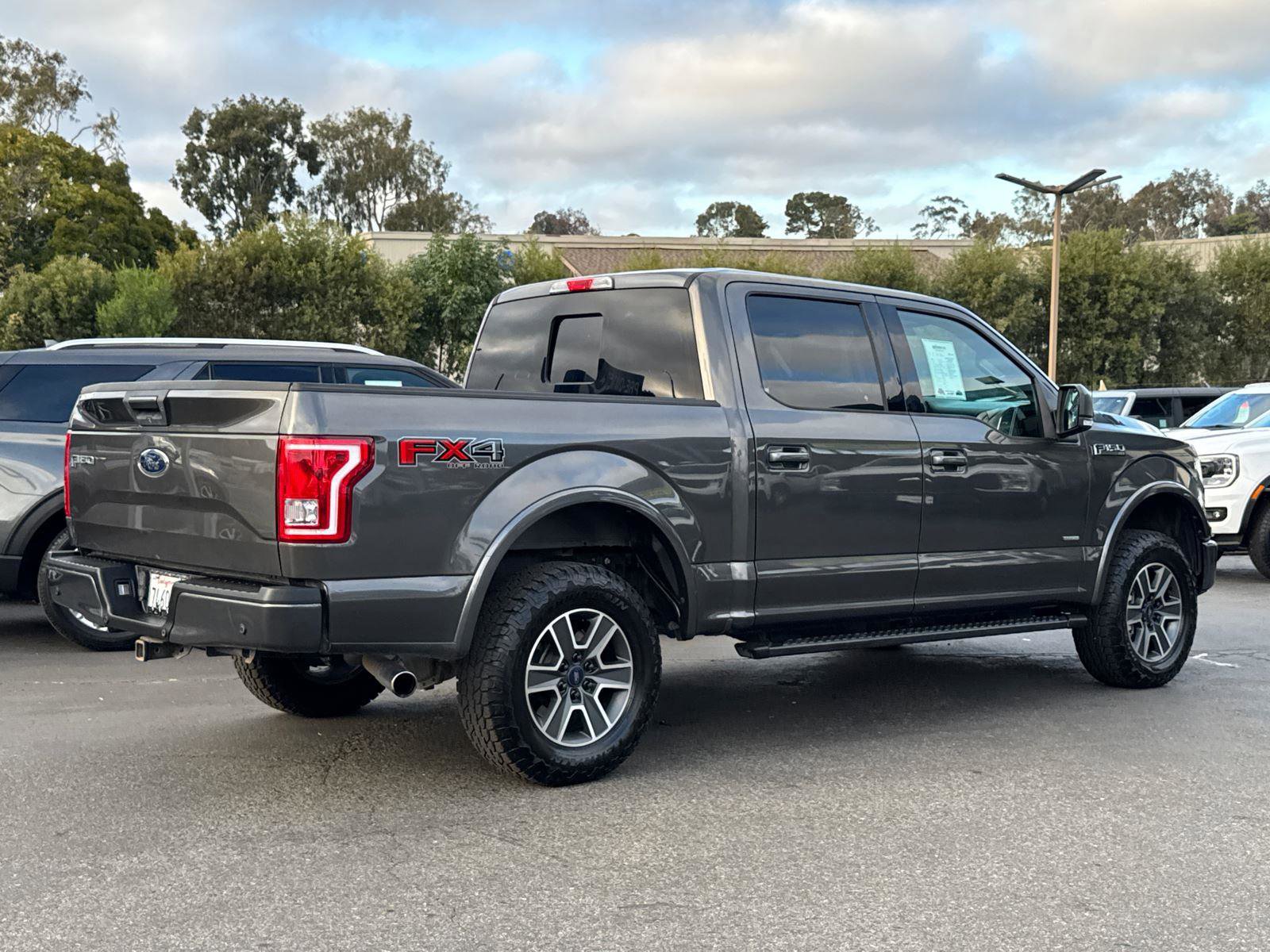 2016 Ford F-150 XLT photo 14