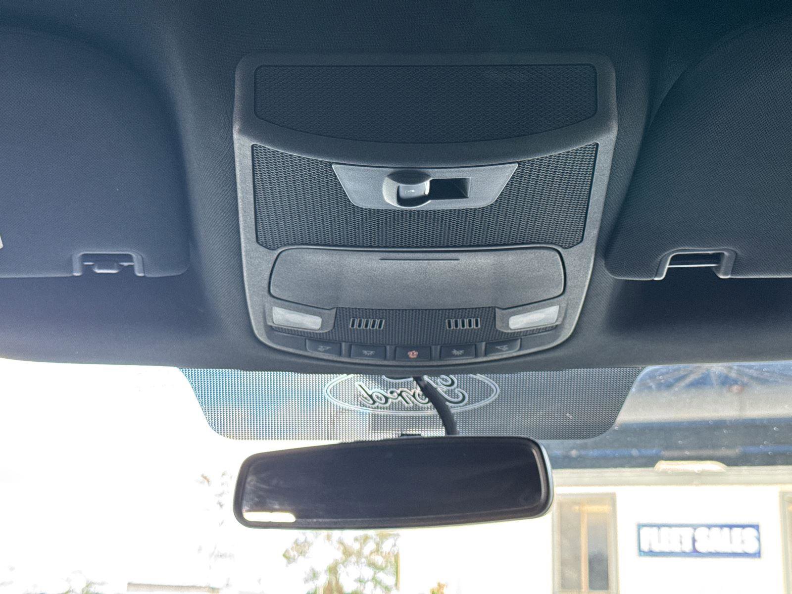 2016 Ford F-150 XLT photo 24