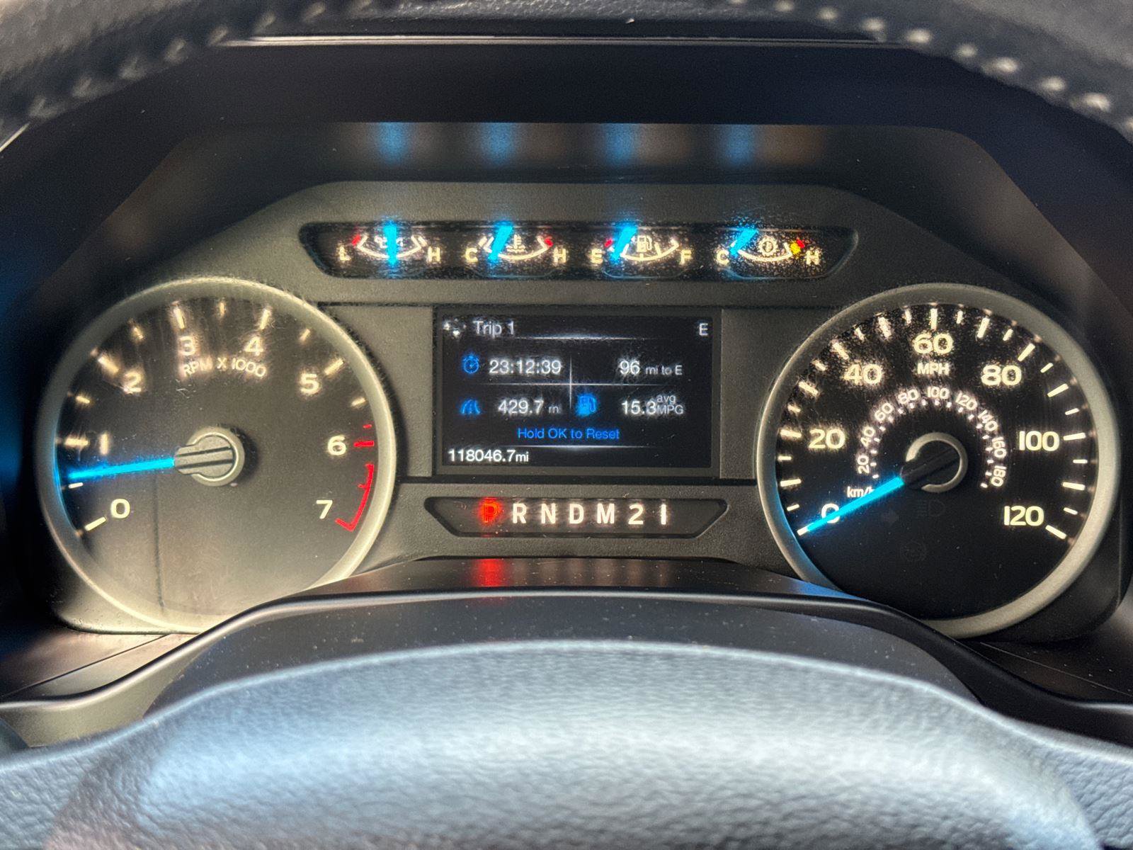 2016 Ford F-150 XLT photo 29
