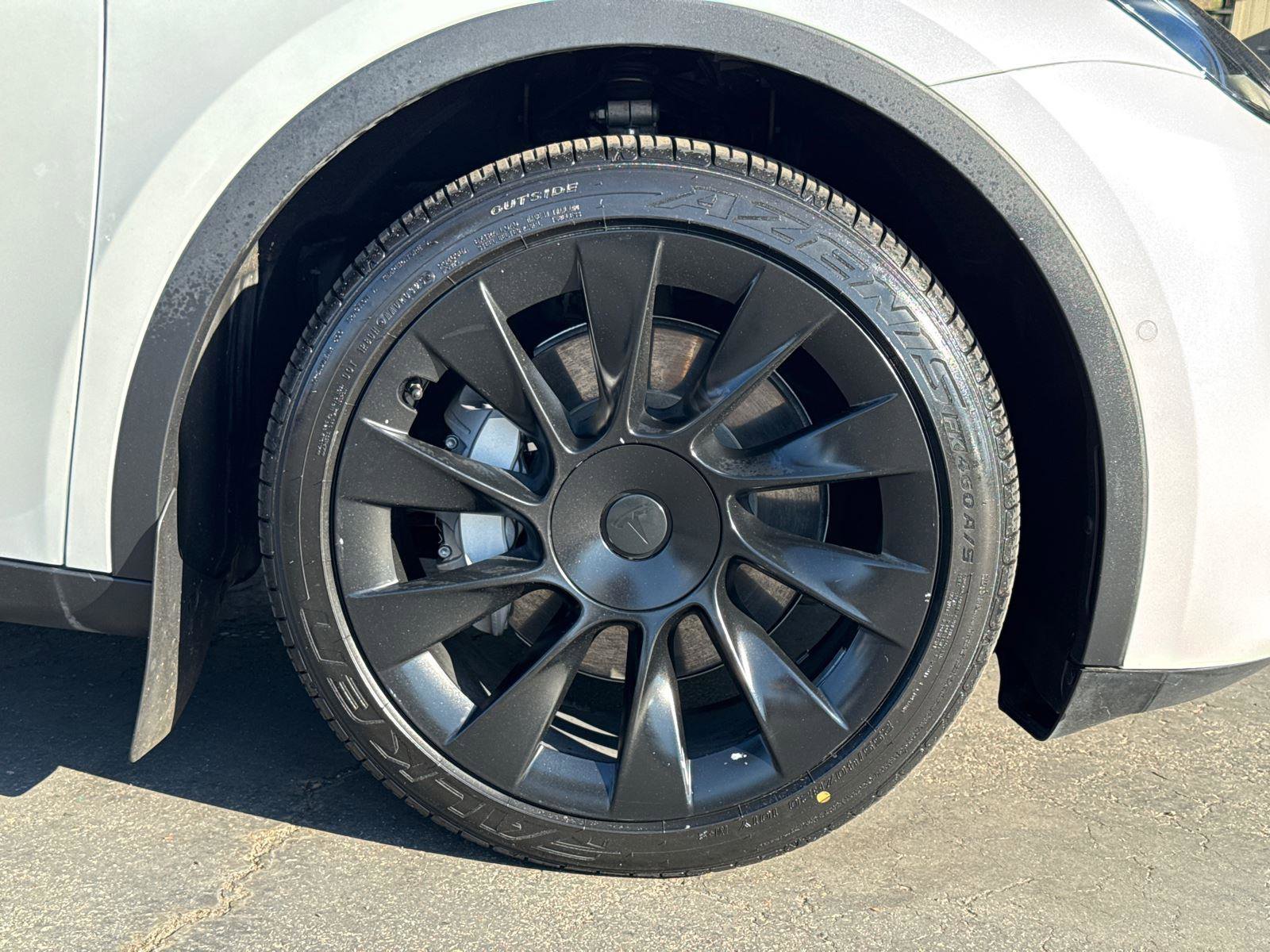 2021 Tesla Model Y Long Range photo 6