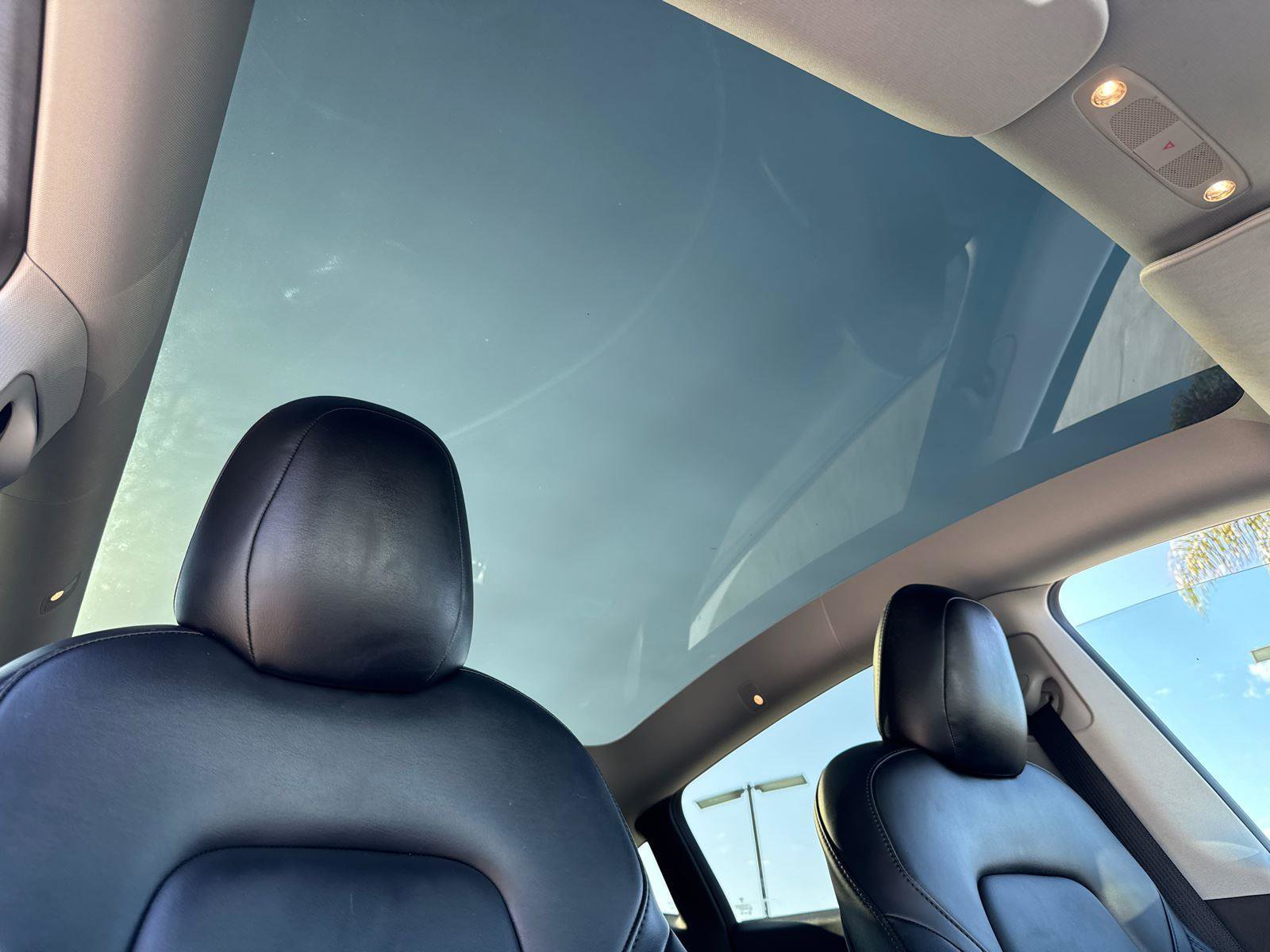 2021 Tesla Model Y Long Range photo 12