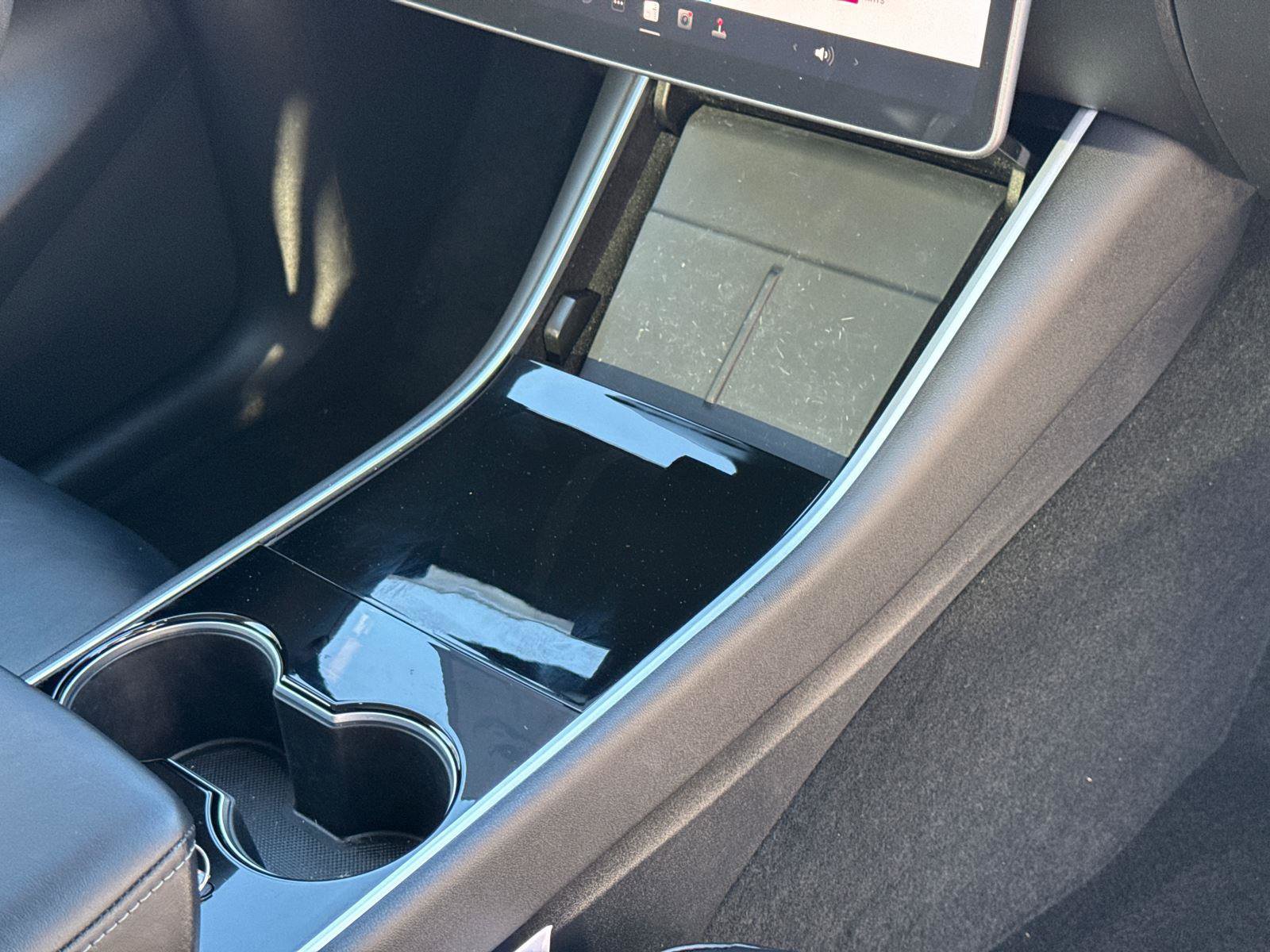 2021 Tesla Model Y Long Range photo 14