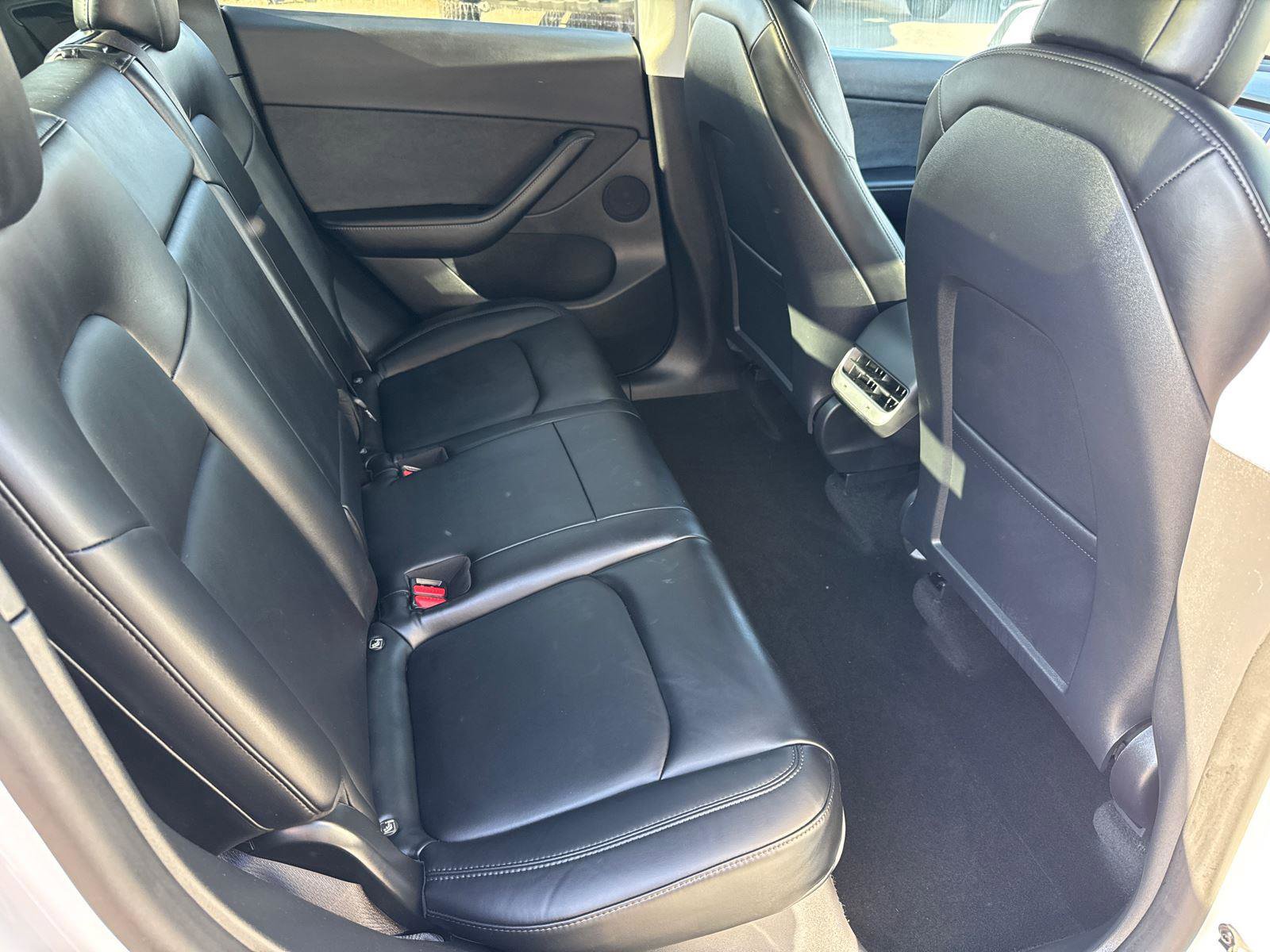 2021 Tesla Model Y Long Range photo 16