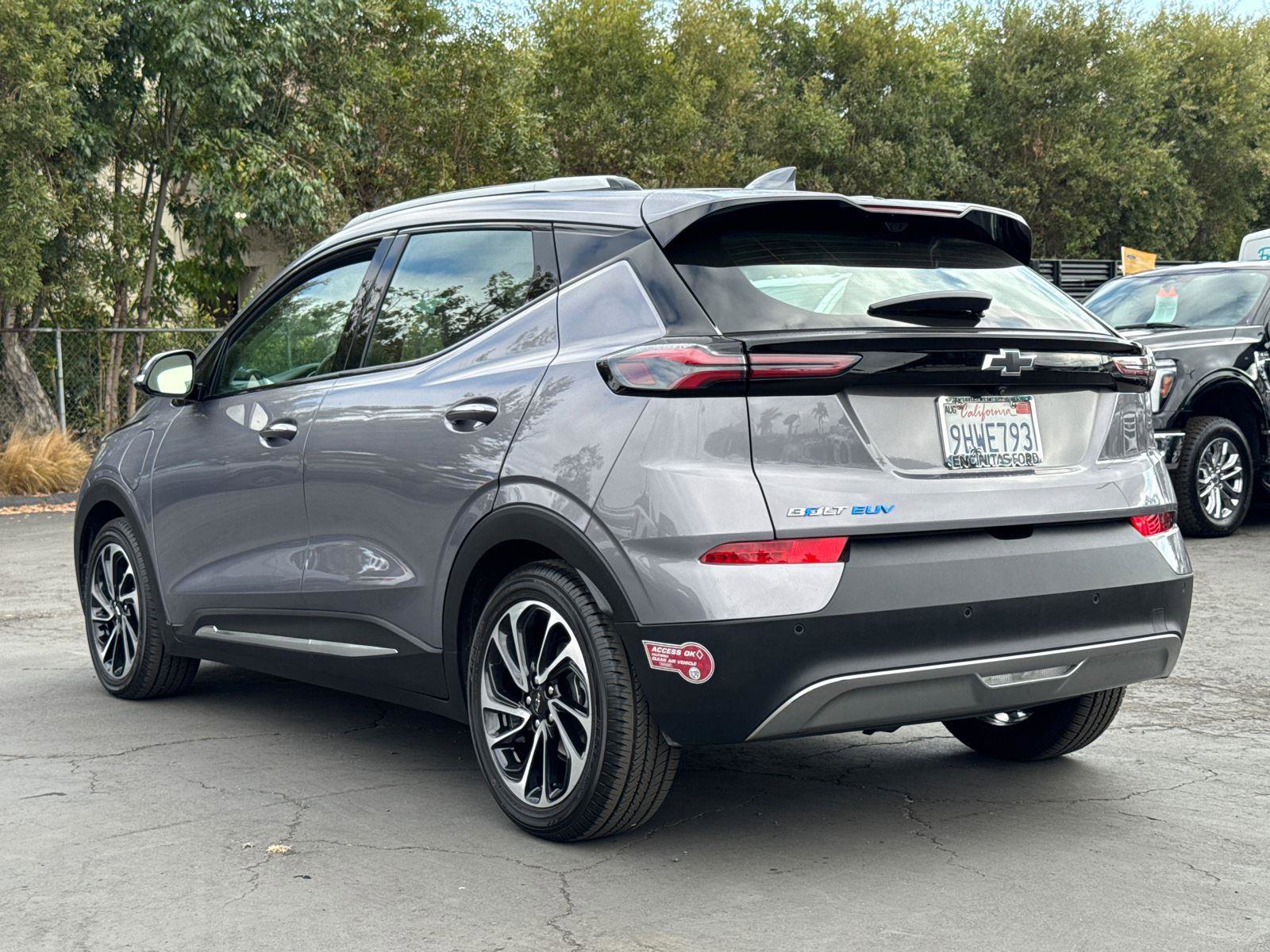 2023 Chevrolet Bolt EUV Premier photo 9