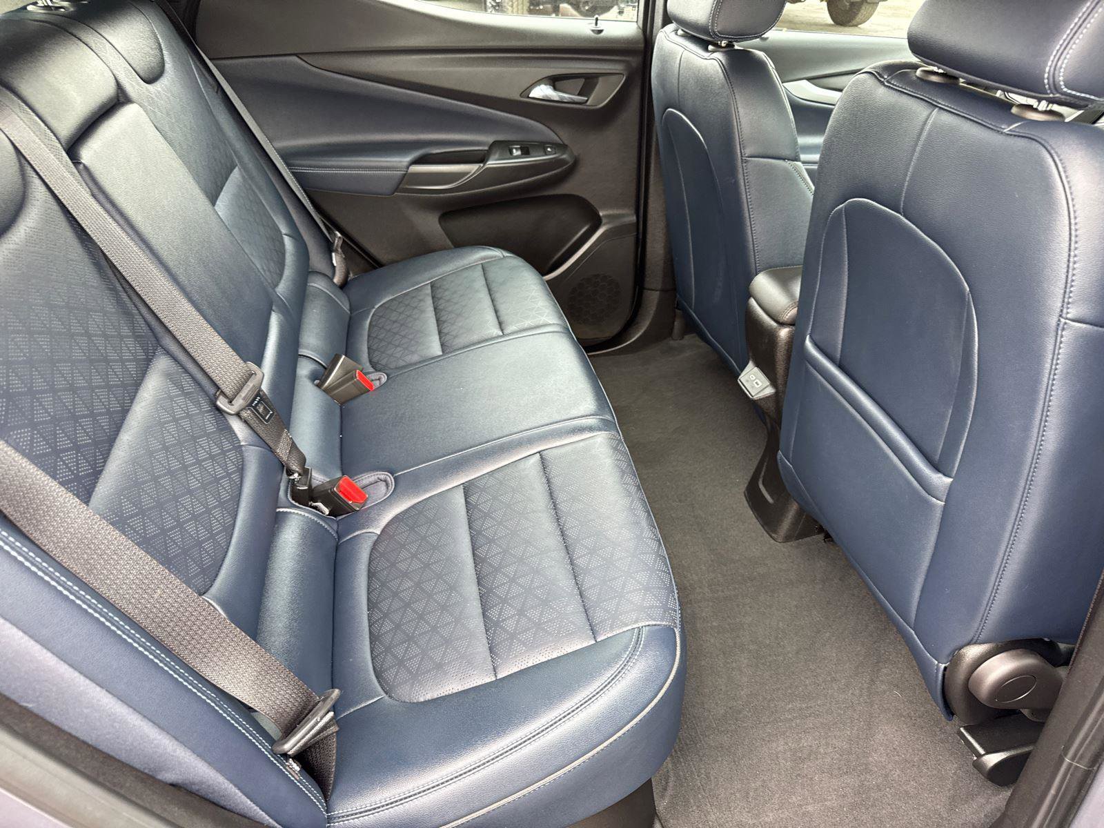 2023 Chevrolet Bolt EUV Premier photo 16
