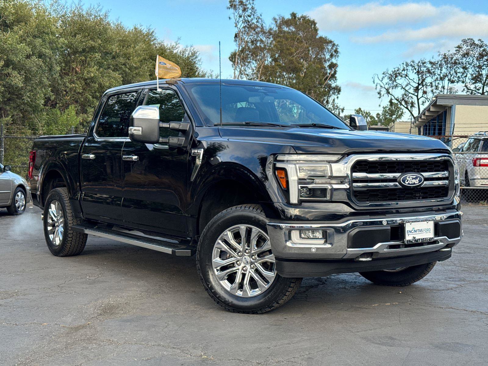 2024 Ford F-150 Lariat photo 2