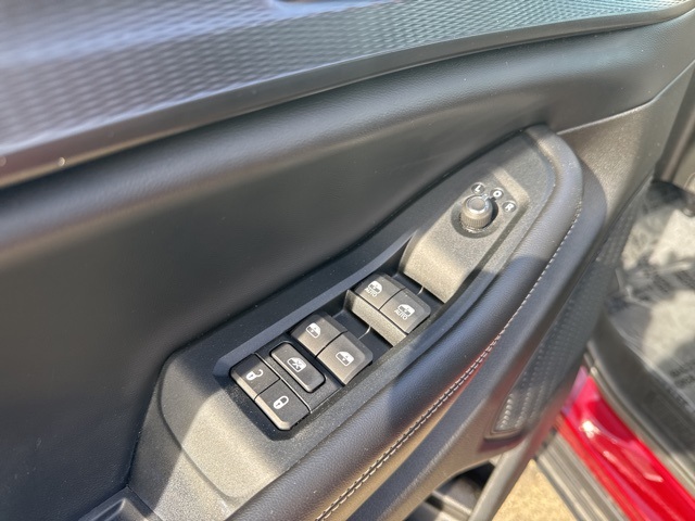 2023 Jeep Grand Cherokee Altitude photo 9