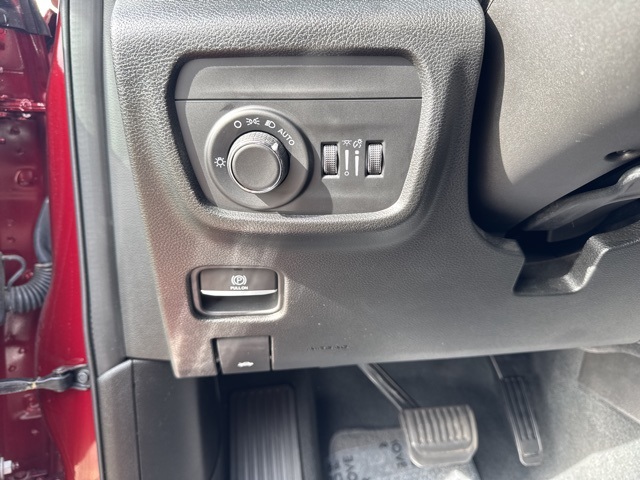2023 Jeep Grand Cherokee Altitude photo 10