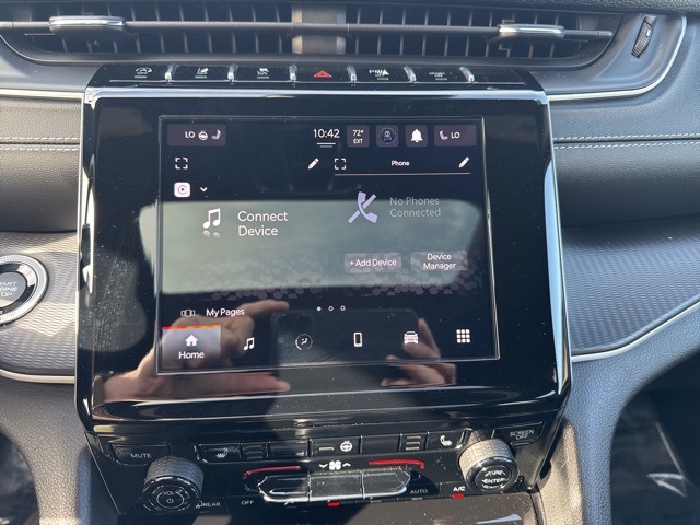 2023 Jeep Grand Cherokee Altitude photo 13