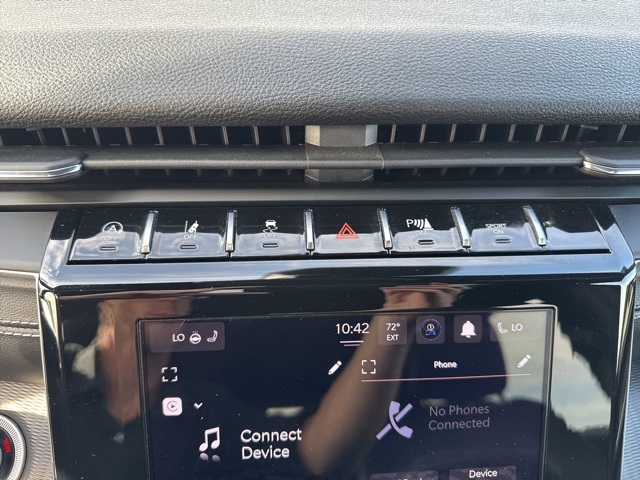2023 Jeep Grand Cherokee Altitude photo 17