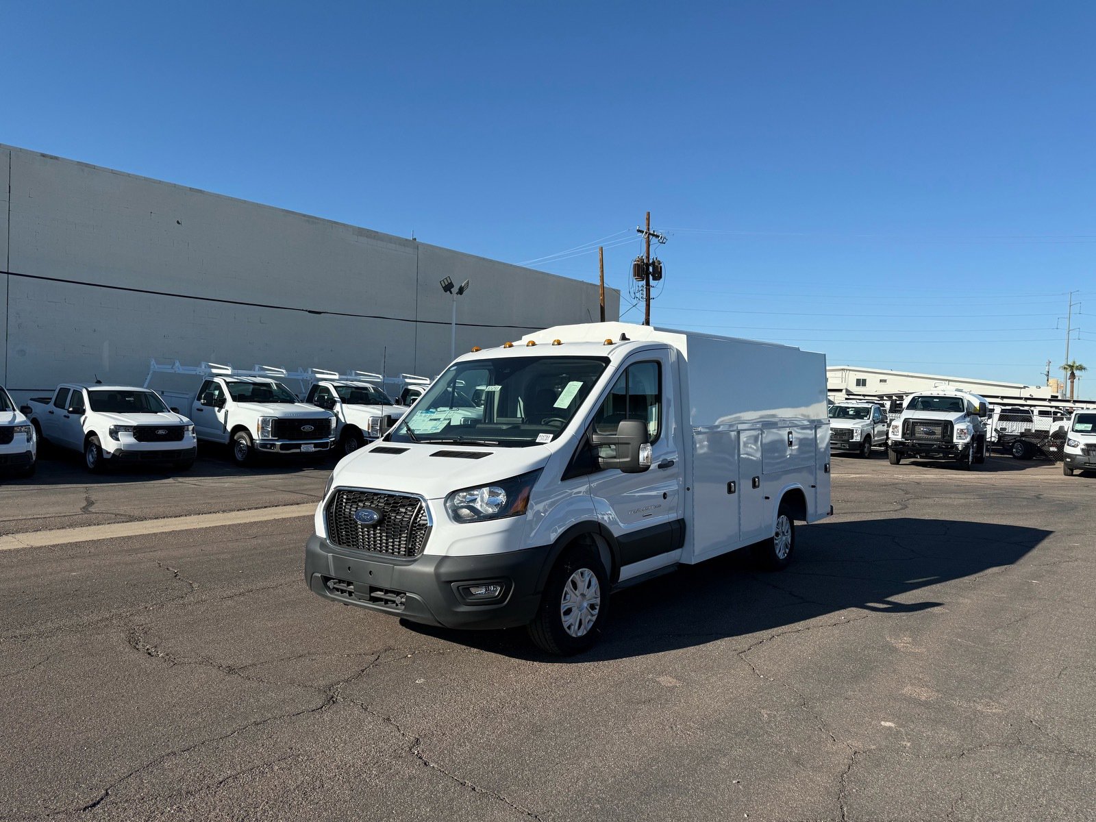 2024 Ford Transit Cutaway XL photo 4