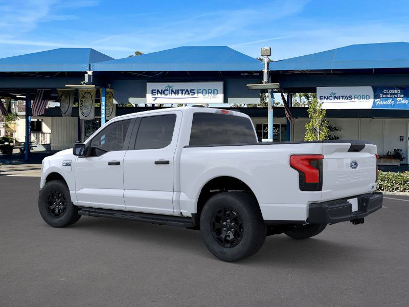 2025 Ford F-150 Lightning photo 4