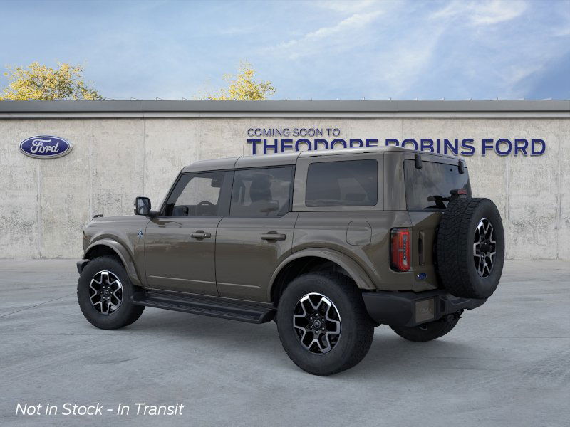 2025 Ford Bronco Outer Banks photo 4