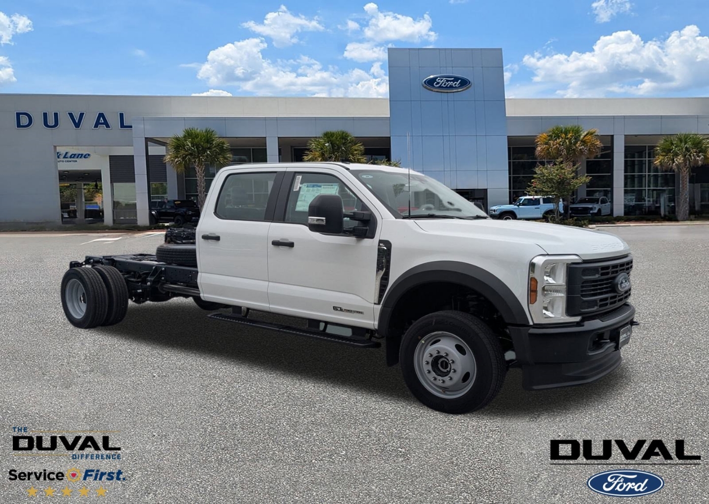 2026 Ford F-550 Super Duty Chassis Cab XL's photo