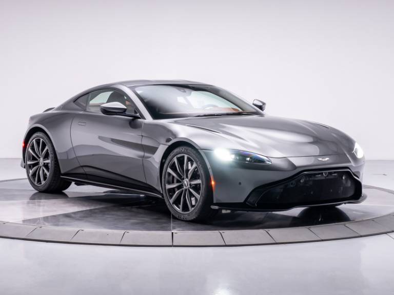 2020 Aston Martin Vantage Base