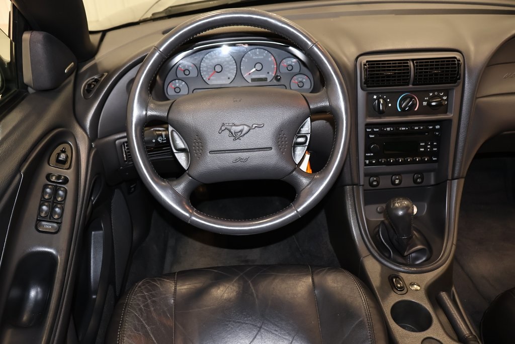 2002 Ford Mustang GT photo 15