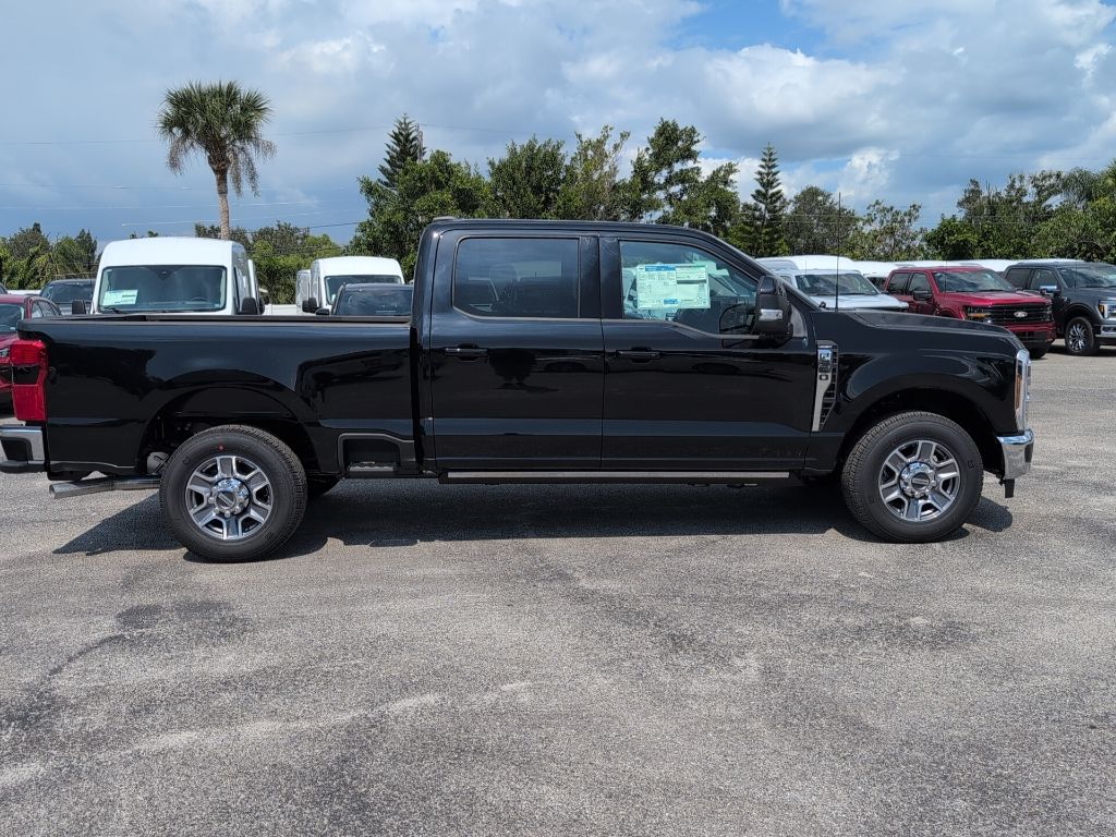 2026 Ford F-350 photo 2