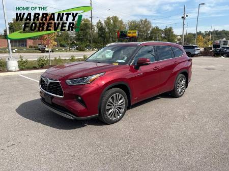 2021 Toyota Highlander Hybrid Platinum