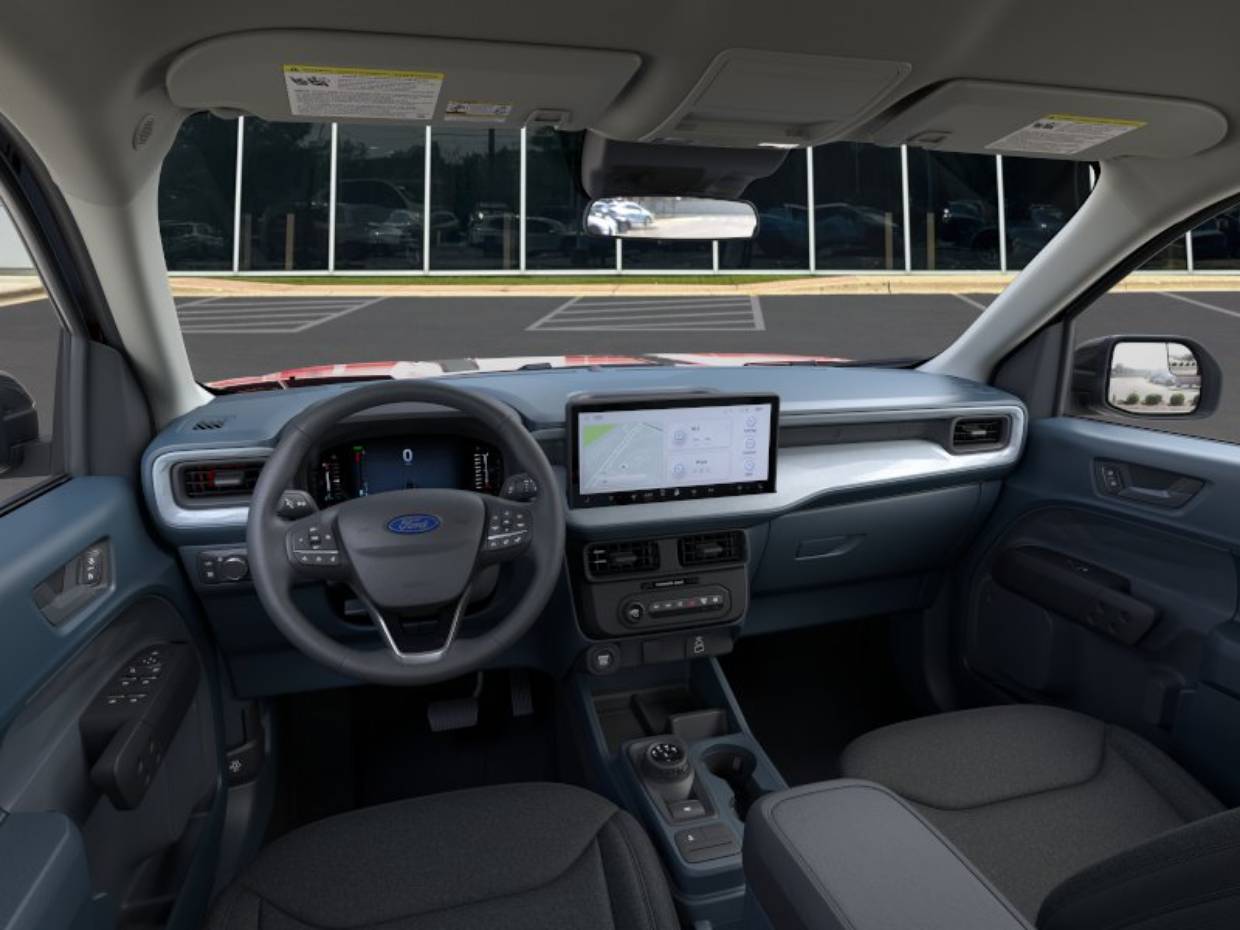 2025 Ford Maverick XLT - Photo 9