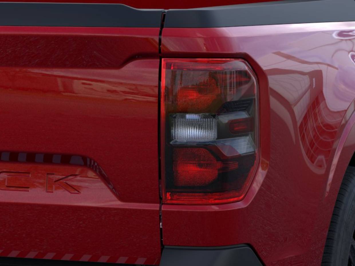 2025 Ford Maverick XLT - Photo 22