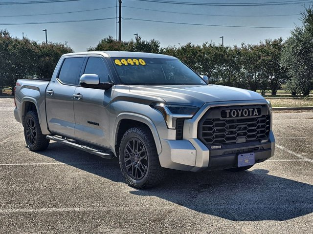 Used 2022 Toyota Tundra 4WD SR5