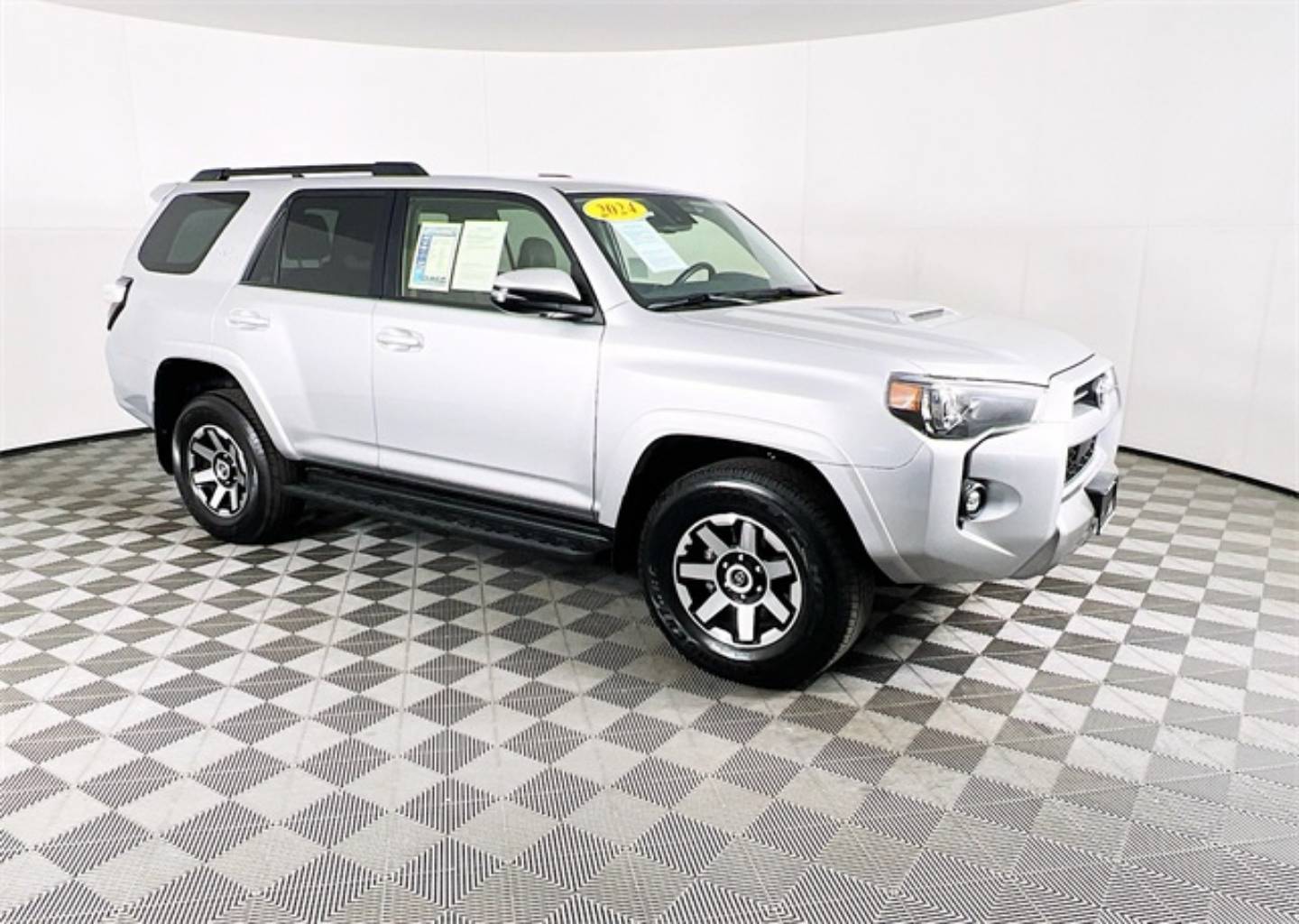 2024 Toyota 4Runner TRD Off-Road Premium's photo