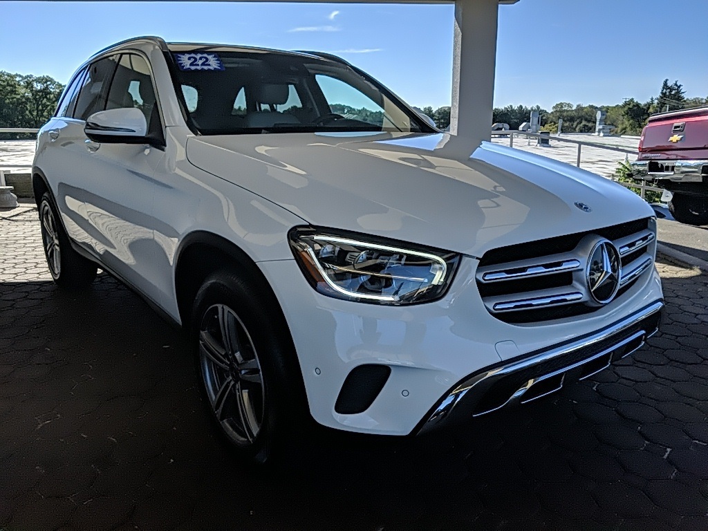 2022 Mercedes Benz GLC 300 4MATIC photo 3