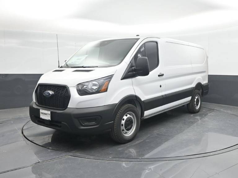 2025 Ford Transit Cargo Van Base