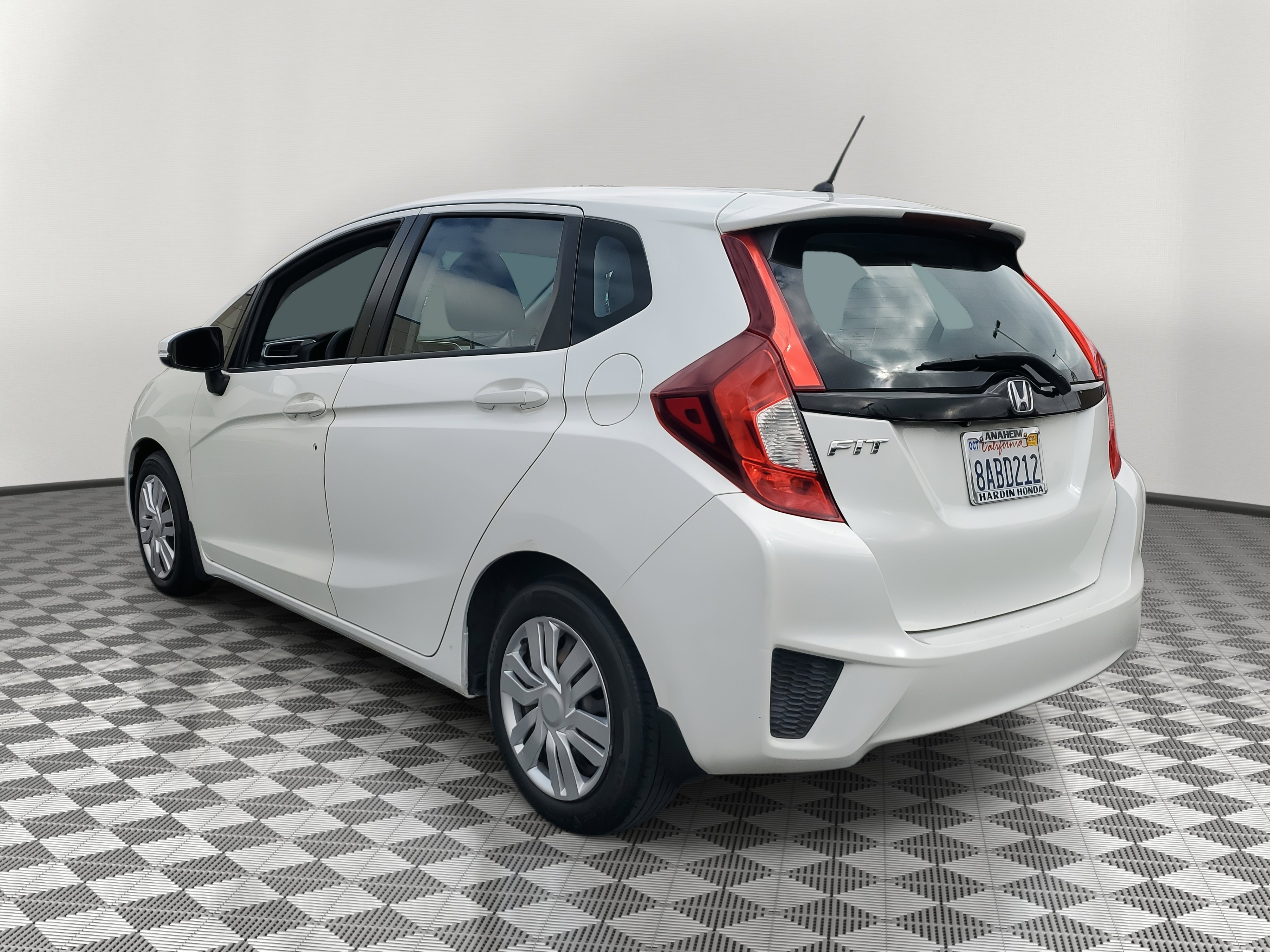 2015 Honda Fit LX photo 2