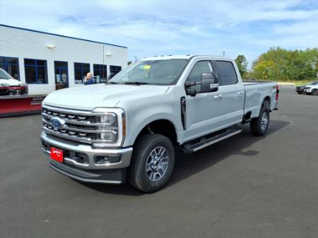 2026 Ford F-350 Super Duty LARIAT
