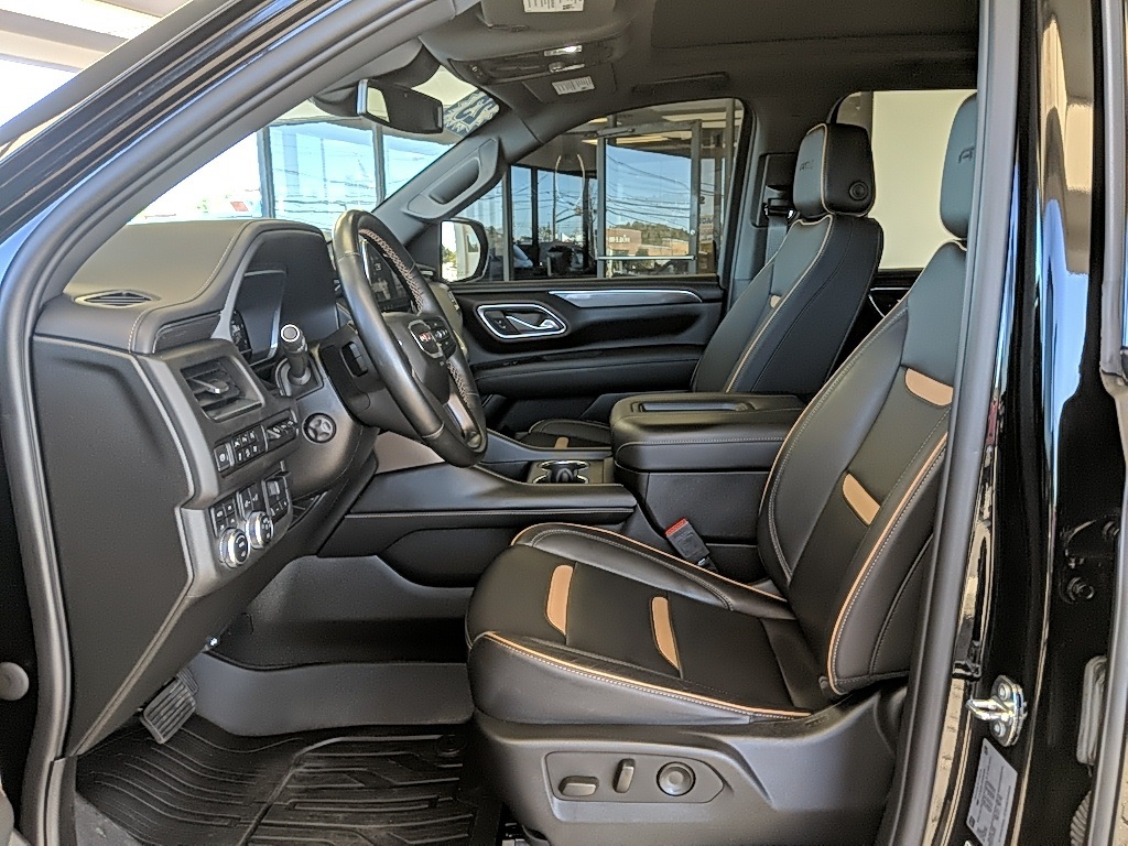 2023 Gmc Yukon XL AT4 photo 8