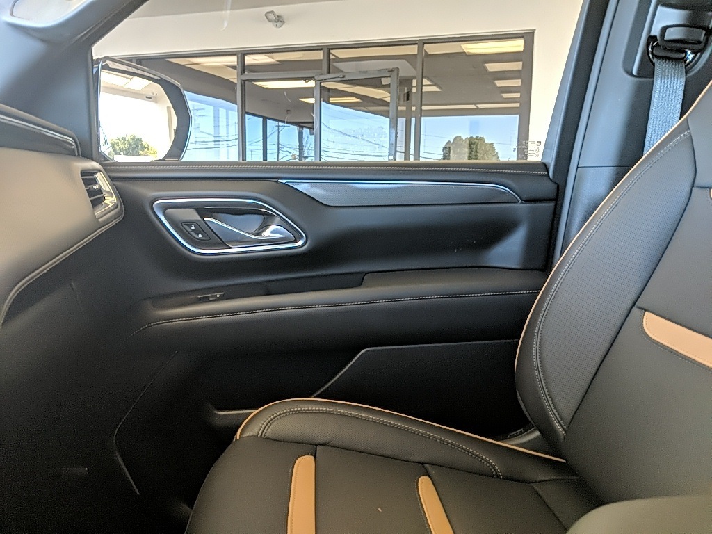 2023 Gmc Yukon XL AT4 photo 17