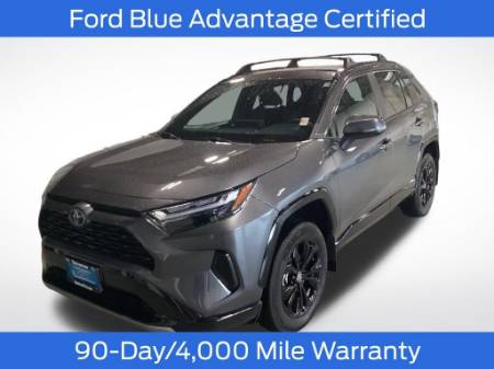2022 Toyota RAV4 Hybrid SE