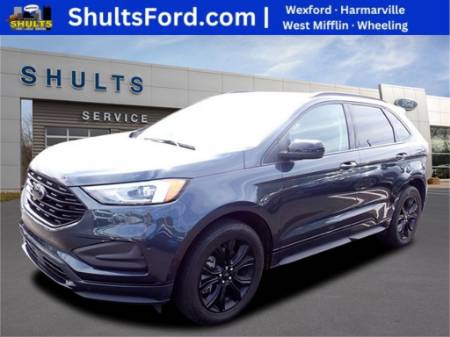 2022 Ford Edge SE