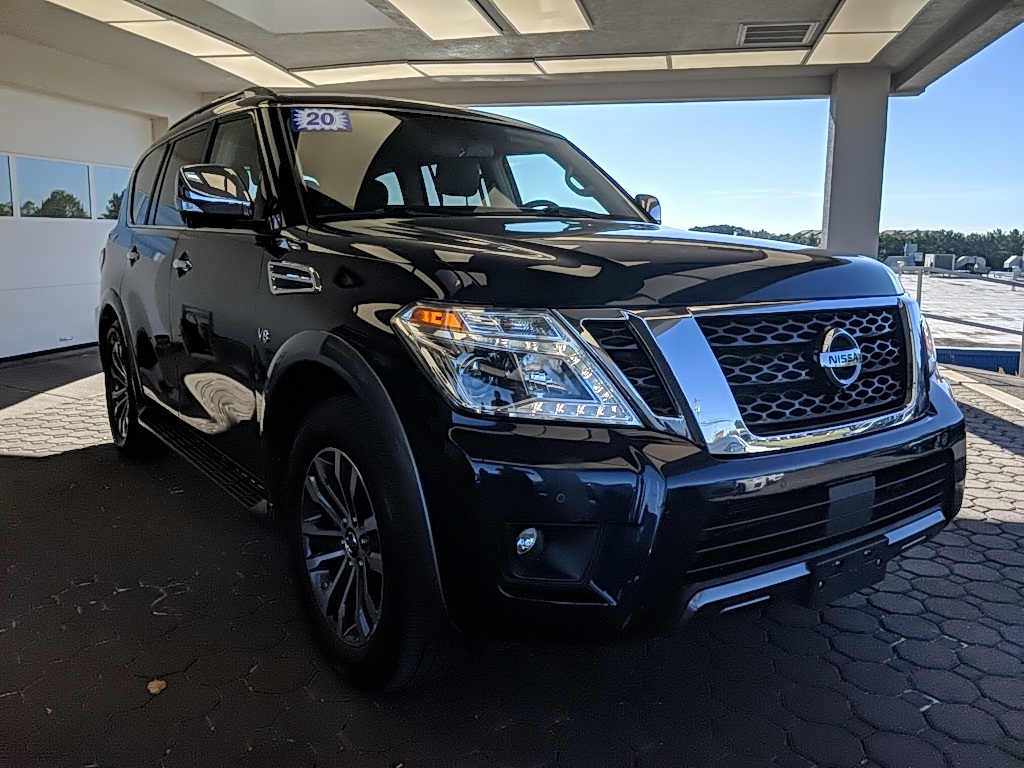 2020 Nissan Armada SL photo 3