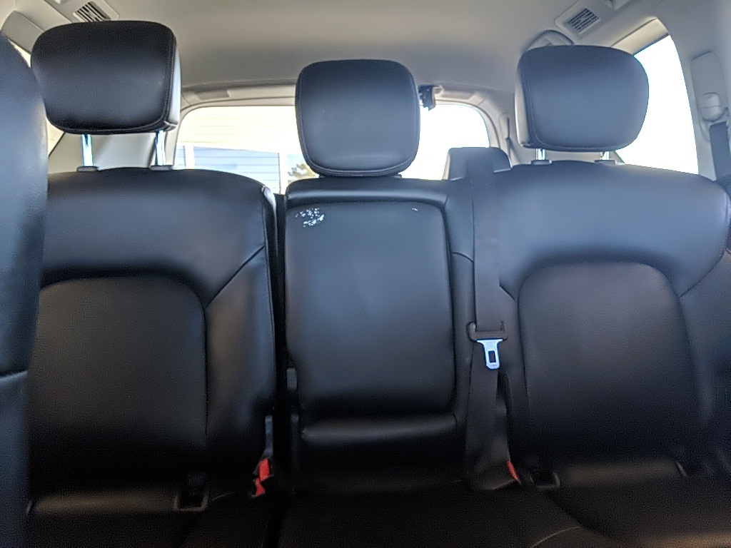 2020 Nissan Armada SL photo 30