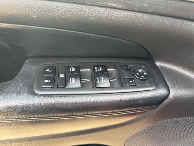 2018 Jeep Grand Cherokee Altitude photo 4