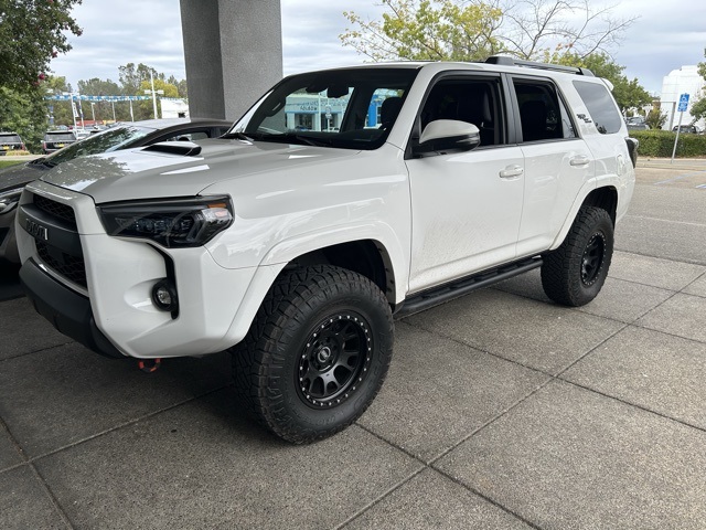 2023 Toyota 4Runner TRD OFF-Road Premium