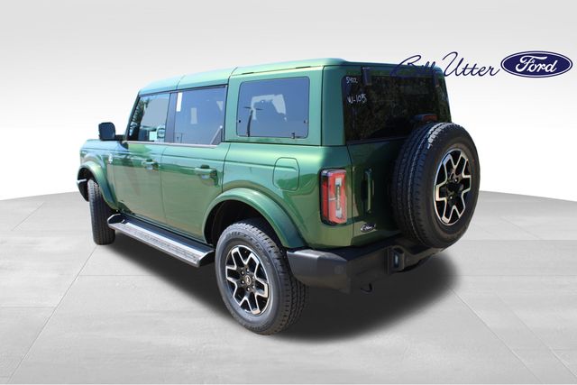 2025 Ford Bronco Outer Banks photo 4