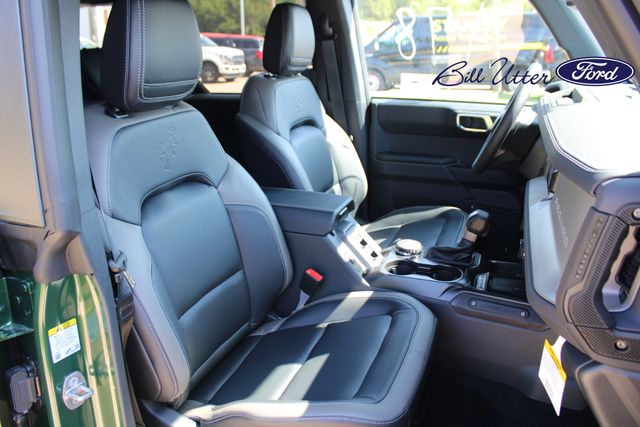 2025 Ford Bronco Outer Banks photo 7