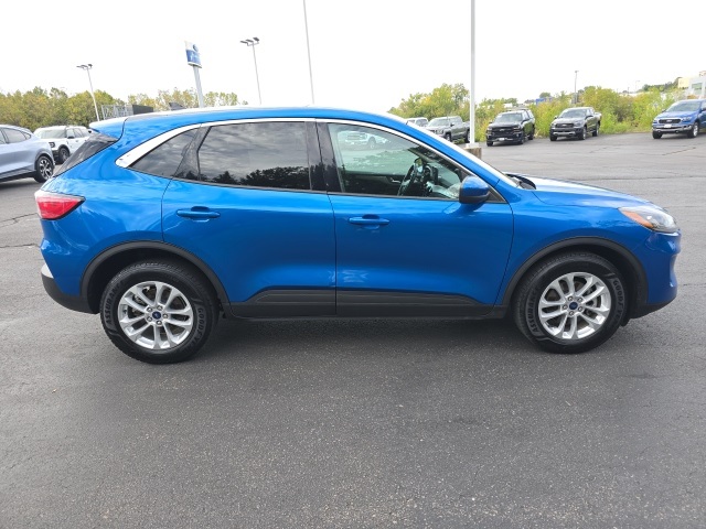 2020 Ford Escape SE photo 9