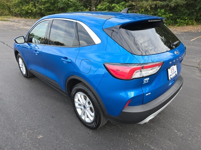 2020 Ford Escape SE photo 13