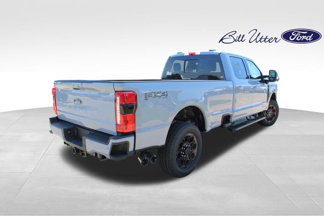 2026 Ford F-350 photo 3