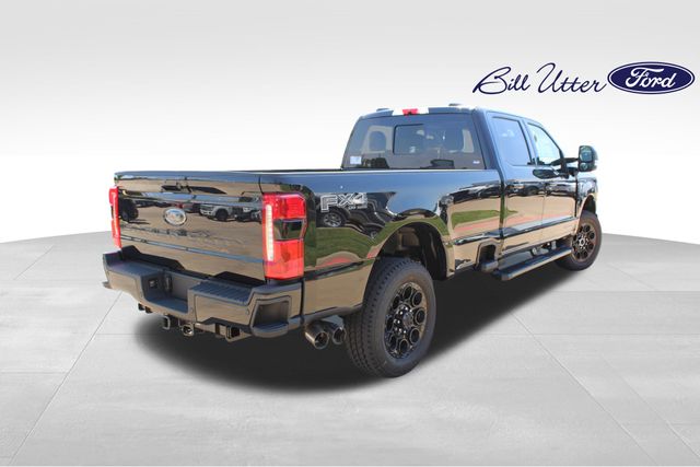 2026 Ford F-350 photo 3