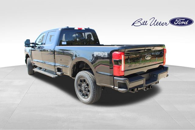 2026 Ford F-350 photo 4