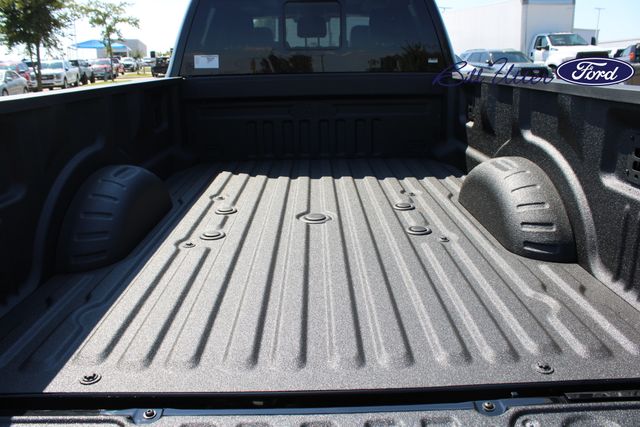 2026 Ford F-350 photo 6