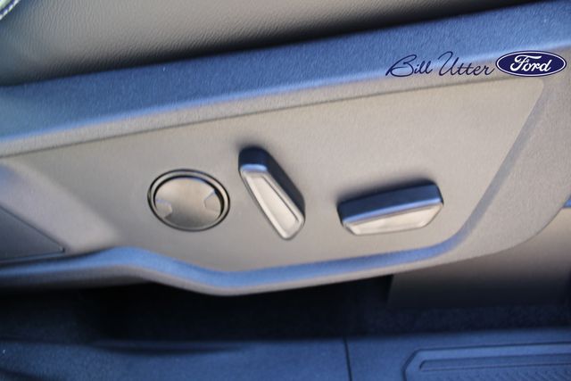 2025 Ford Bronco Outer Banks photo 7
