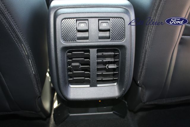 2025 Ford Bronco Outer Banks photo 9
